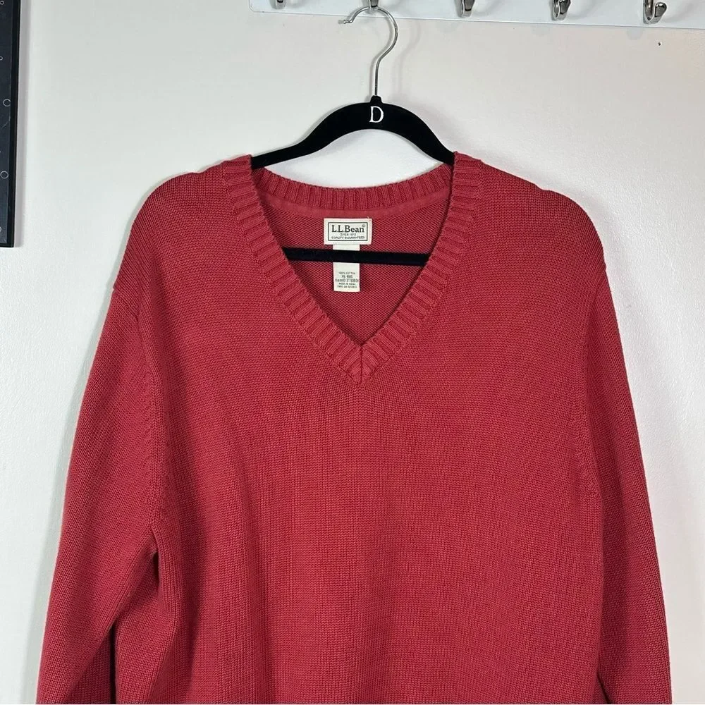 L.L. Bean vintage Men's Deep Red V-Neck Sweater